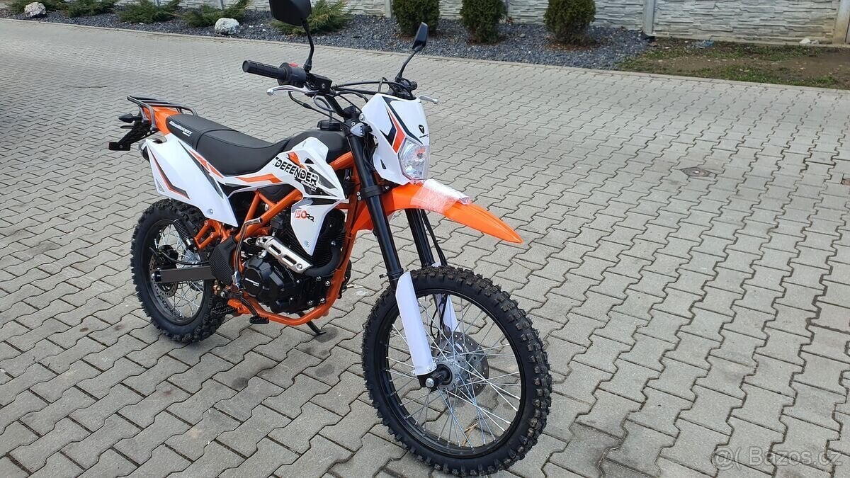 Pitbike Mikilon Defender 150RR. kola 19/16 oranžov
