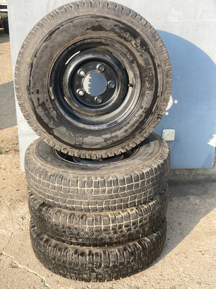 LR DEFENDER 7,5 R16 C s pneu MICHELIN