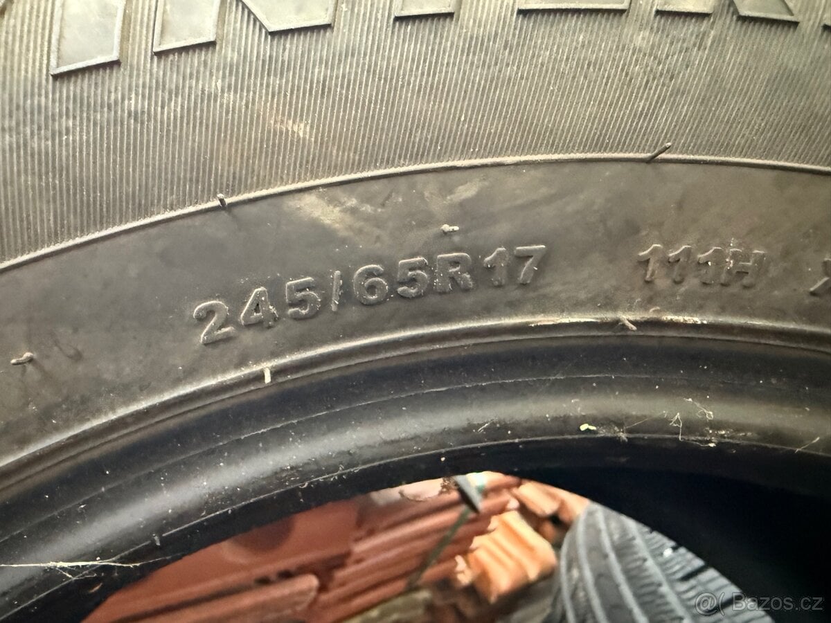 245/65/17 Group radiál zimní pneu na Amarok