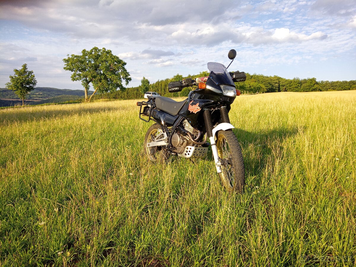 Honda NX 650 Dominator 1989