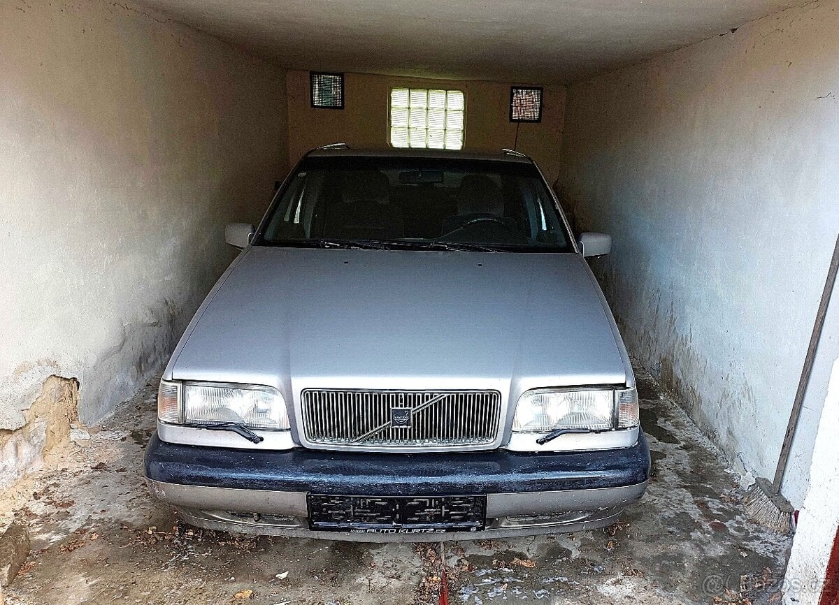 Volvo 850 2.5 automat 1995: kompletní, garážované, doklady