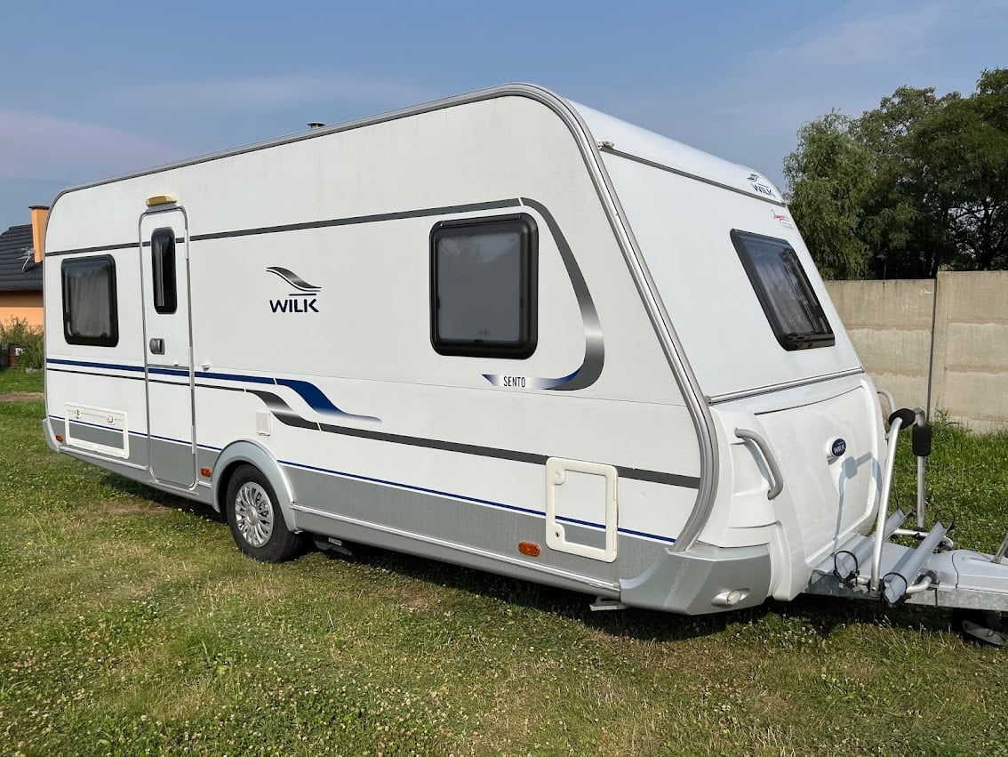 Karavan Wilk Sento 490, 2011, 1.MAJITEL, MOVER, PŘEDSTAN 1A