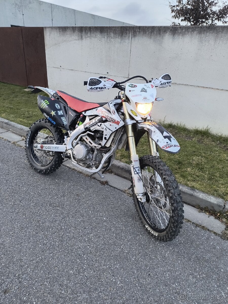 Enduro 250