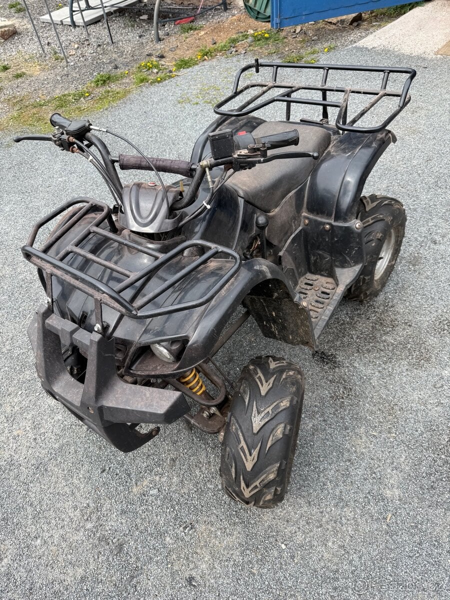 Prodám čtyřkolku dětskou