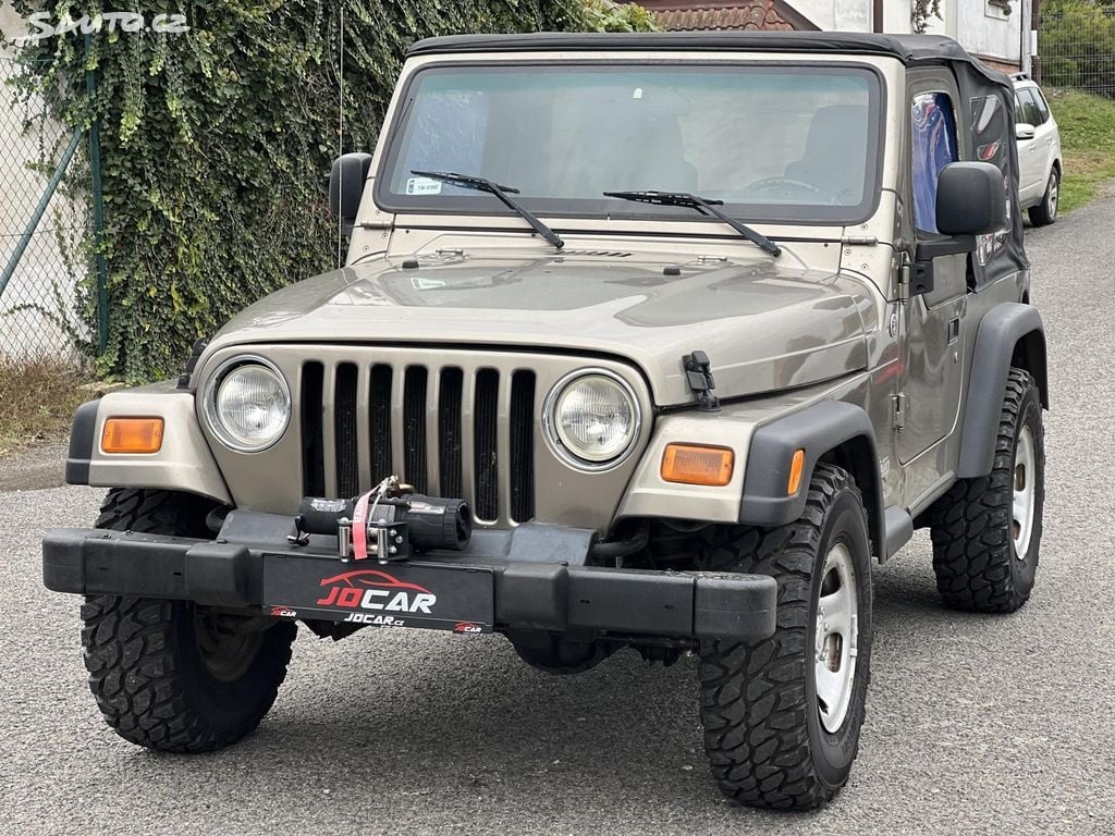 🚗 Jeep Wrangler 2.4i Sport 4x4 NAVIJÁK TAŽNÉ