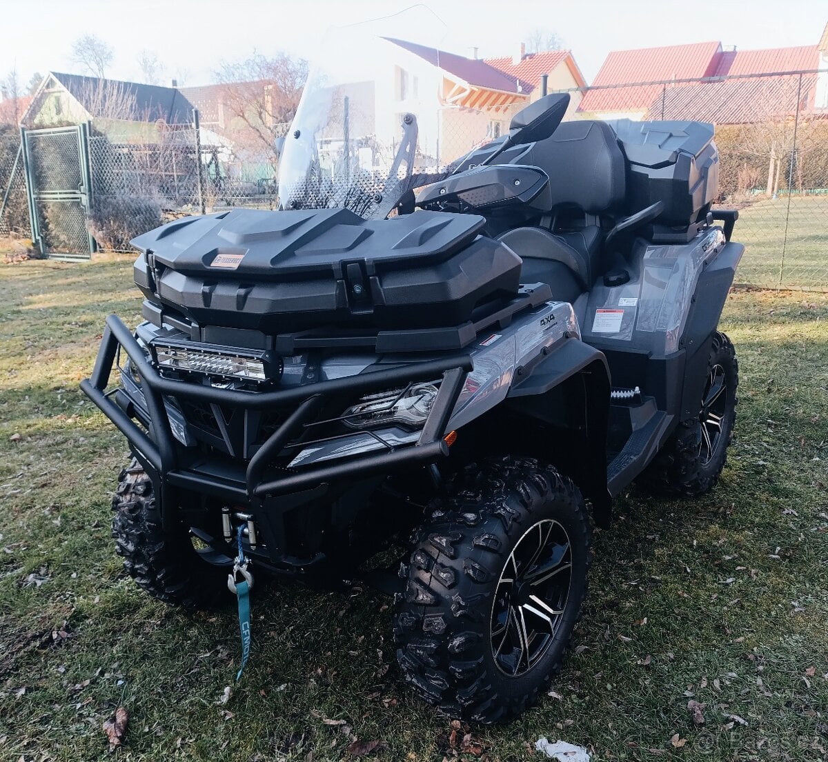 CFMOTO gladiátor X850