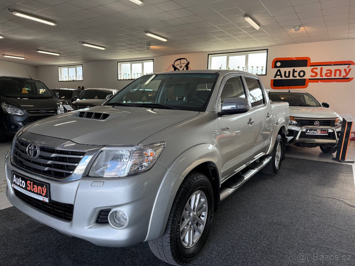 Toyota Hilux 3.0D-4D manuál,po servisu