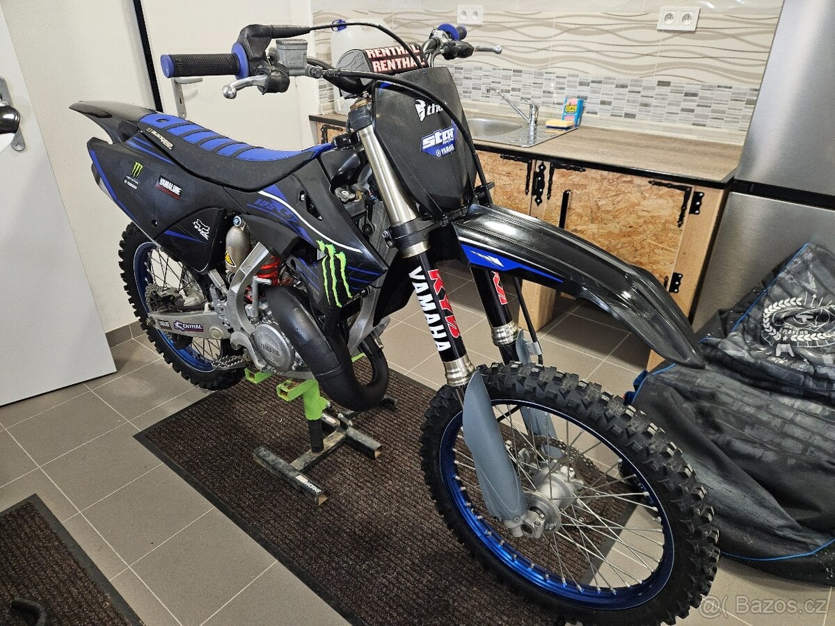 Yamaha YZ 125 - Motokros