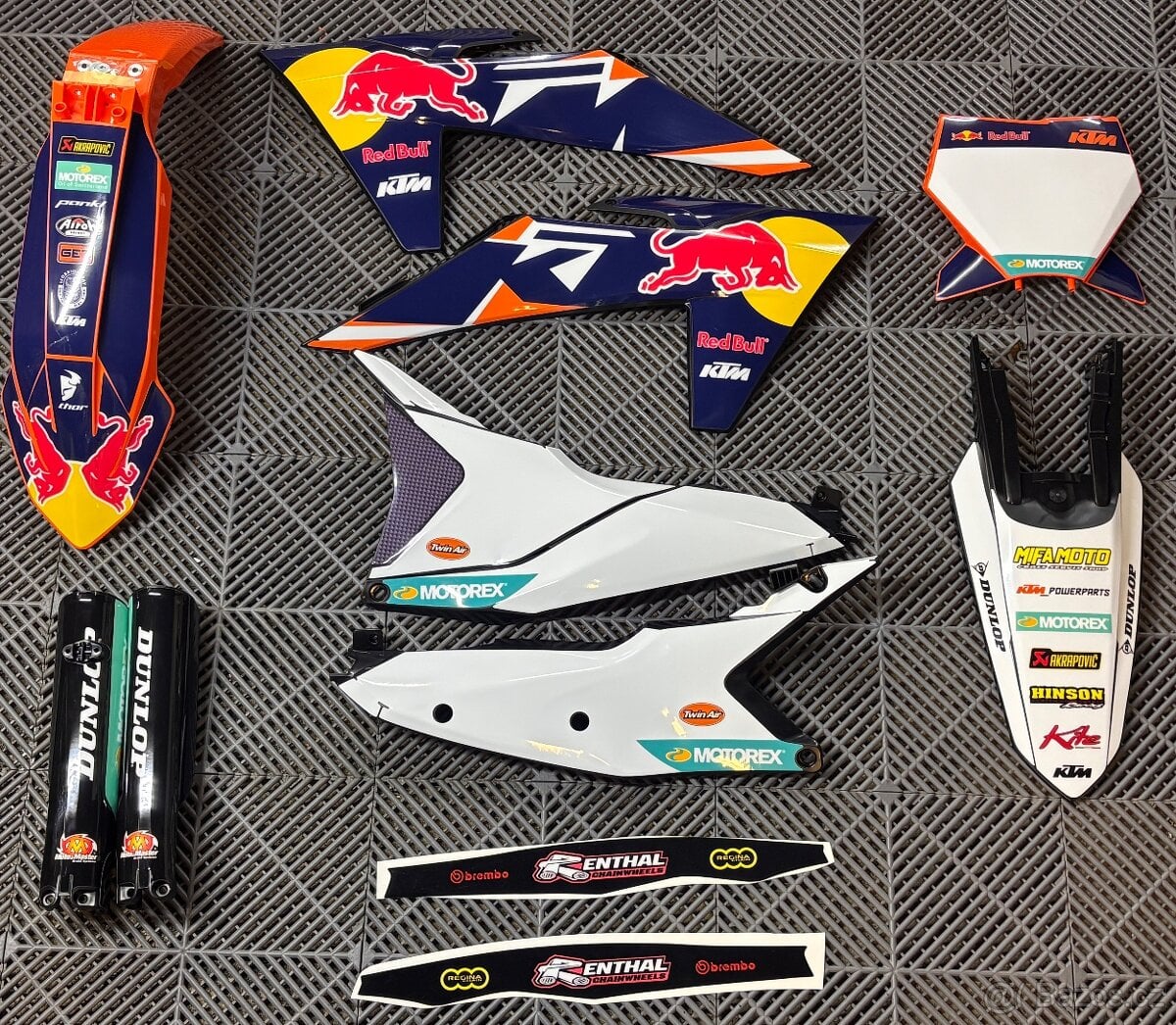 Ktm redbull plasty
