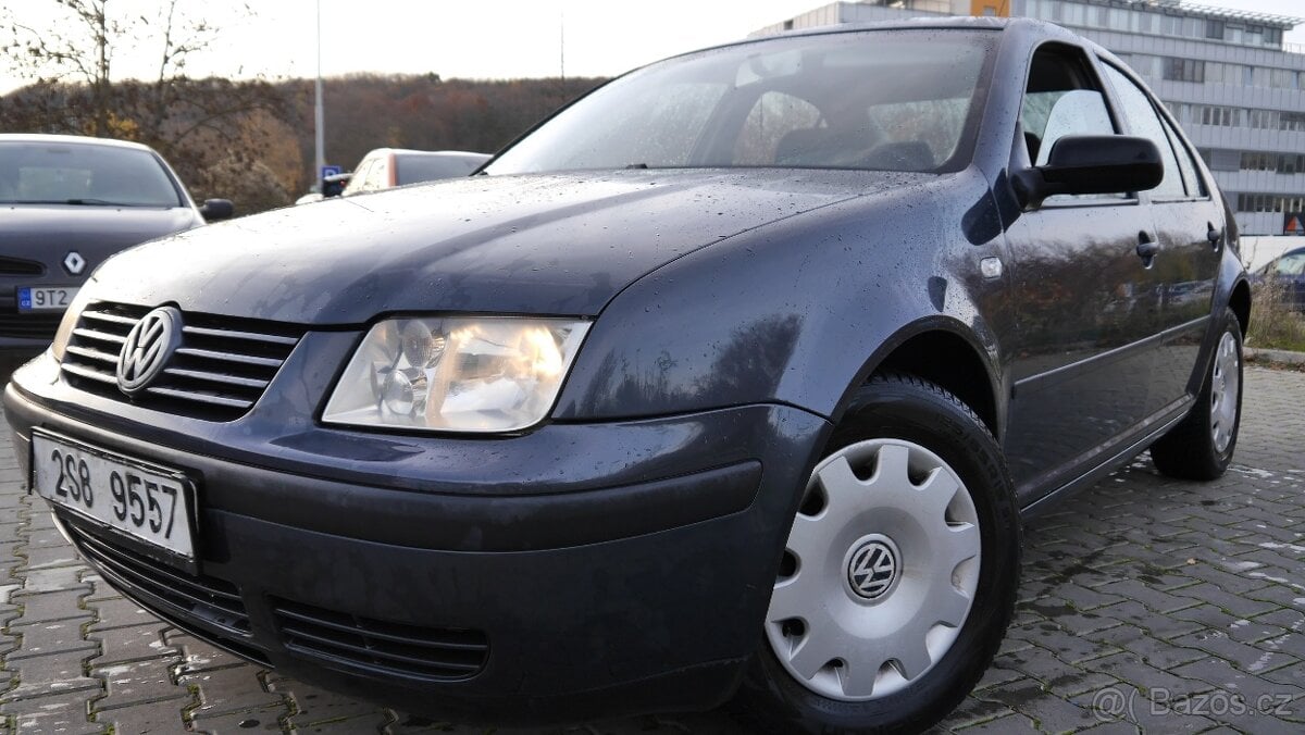 Volkswagen Bora 1.6 Benzín