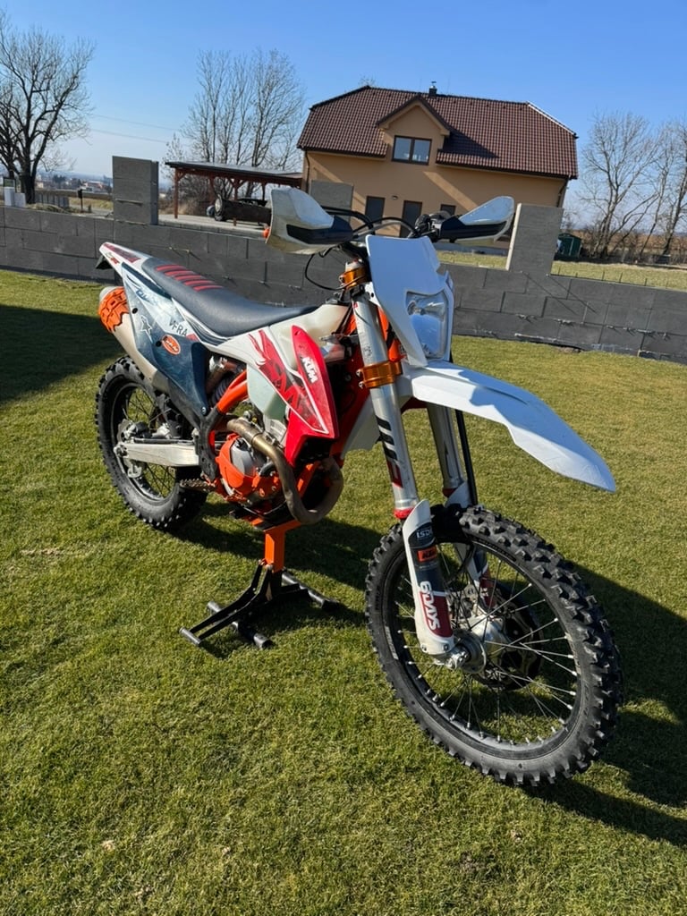 KTM 350