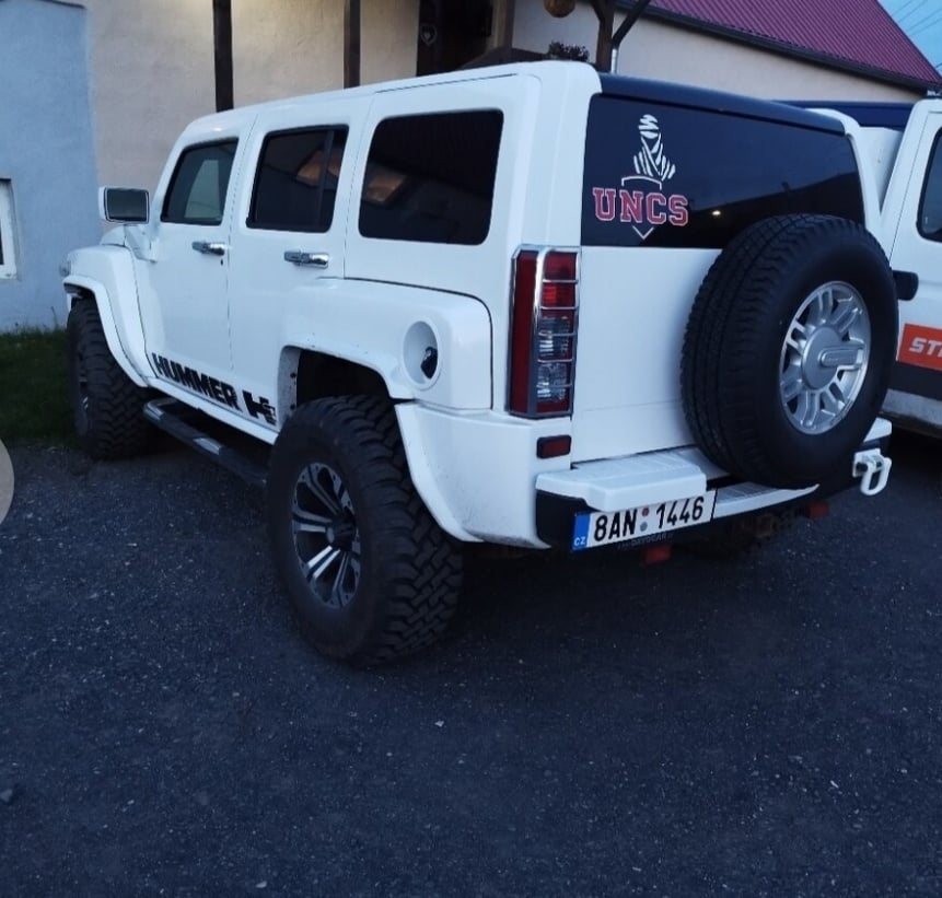 Hummer H3