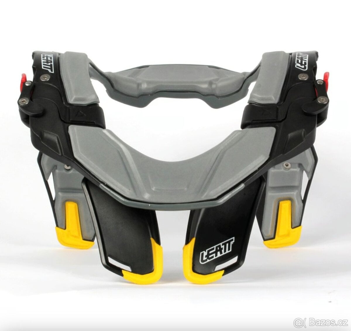 Leatt stx carbon road.
