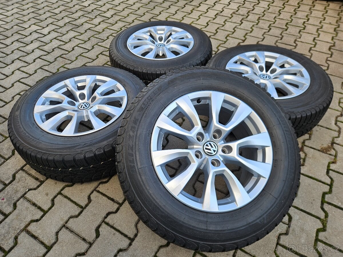 Originální VW Amarok 5x120 Zimní 245/65/17 Top