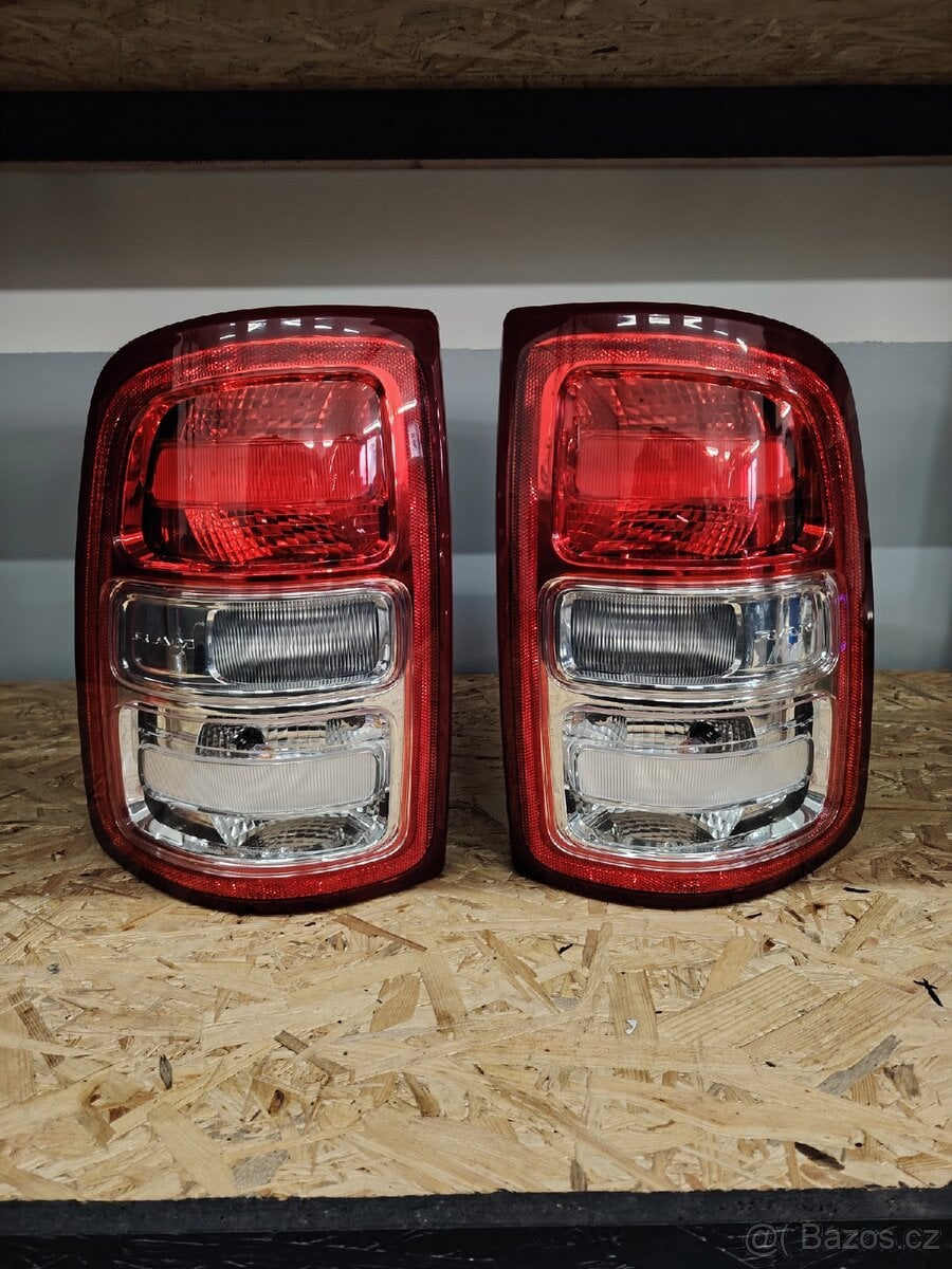 Zadní světla RAM 2500/3500