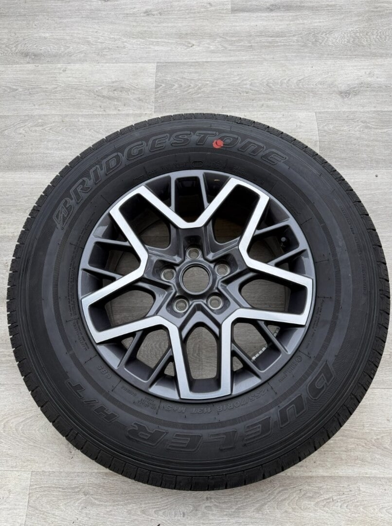 R18 NEPOUŽITÁ KOLA JEEP WRANGLER/GLADIATOR DOT2024