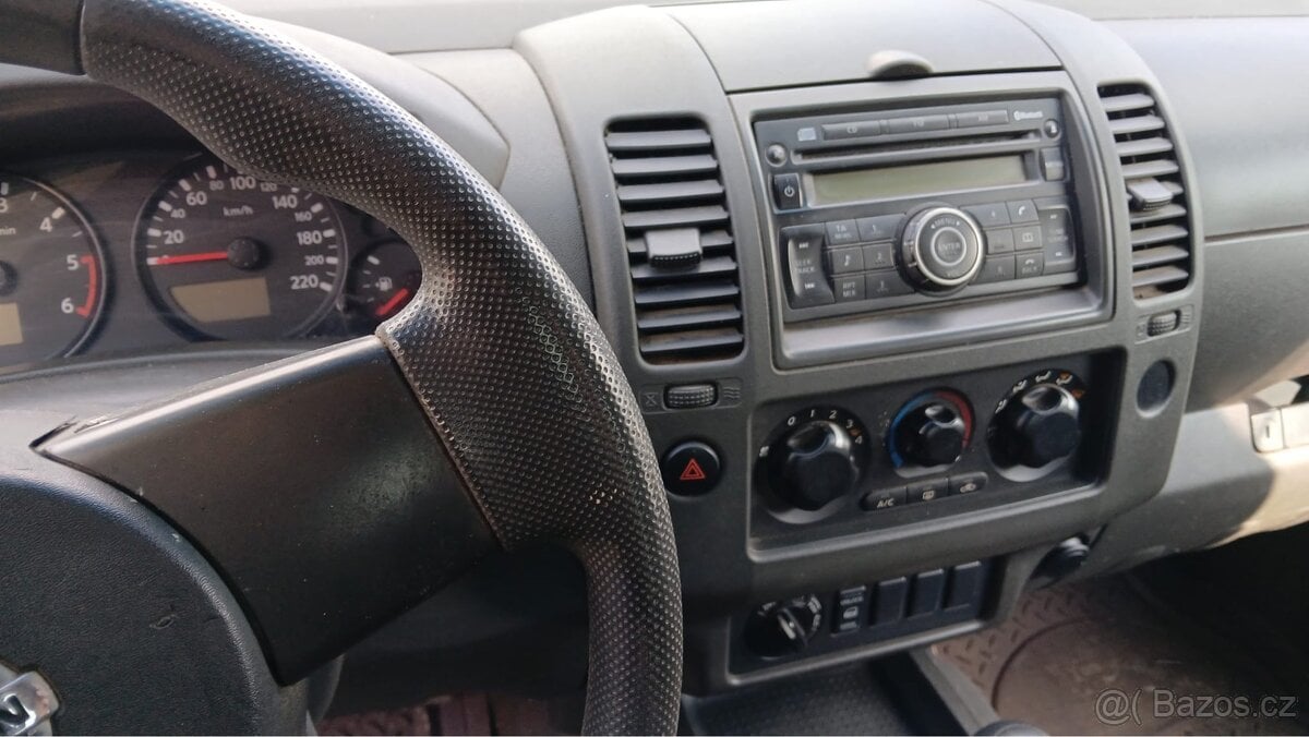 Nissan Navara kingcab D40