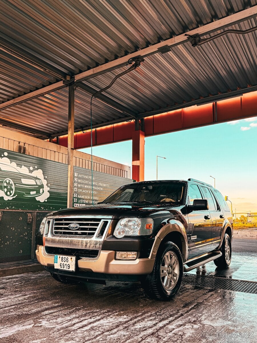 Ford Explorer 4.0 V6 Eddie Bauer (2007) – LPG, 4x4