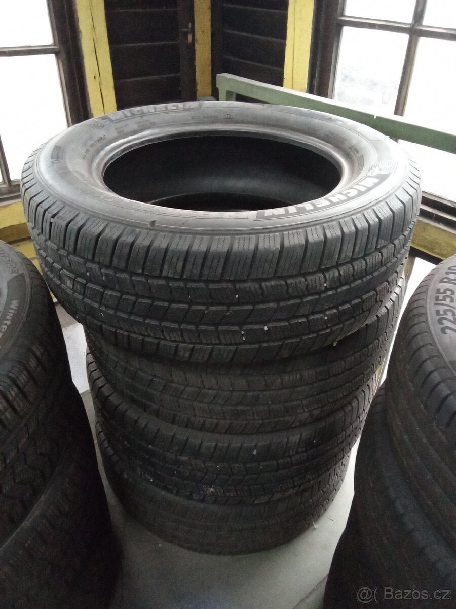275/60 R20 Michelin Defender LTX - Zimní