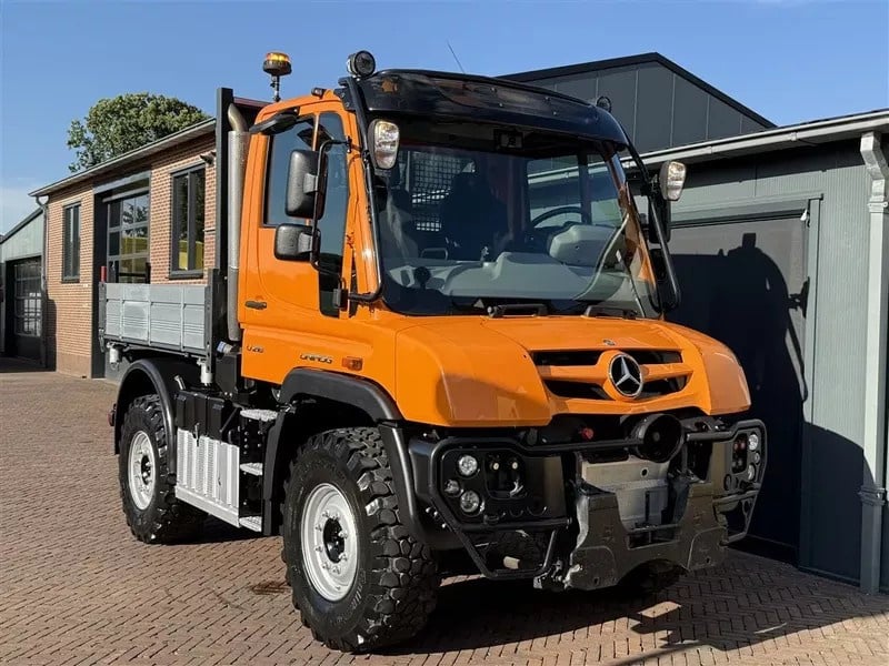 Mercedes Benz Unimog U218