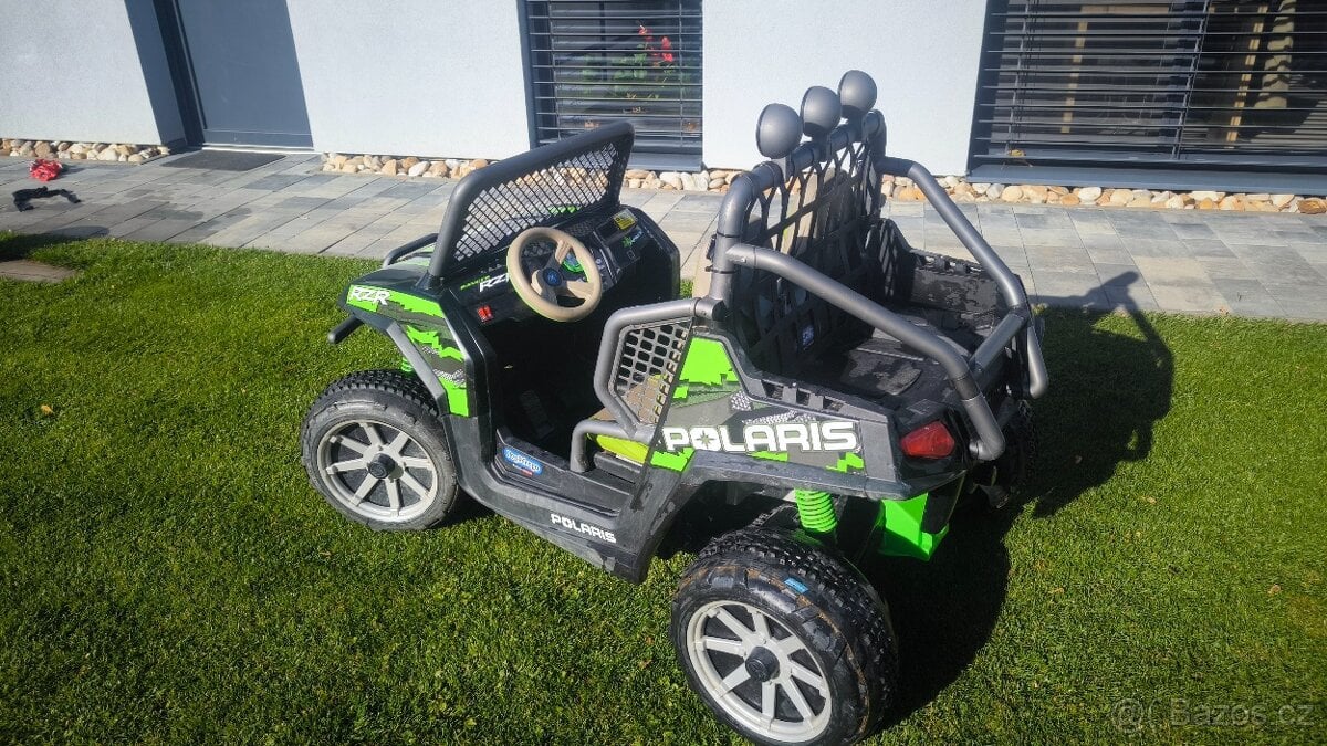 Dětská elektrická čtyřkolka peg Pérego Polaris