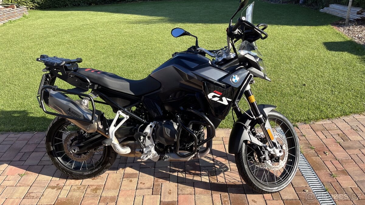 silniční enduro BMW F 900 GS r.v.2024