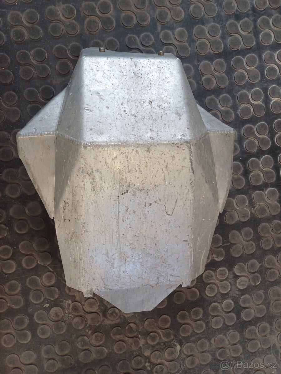 kryt pod motor KTM 690