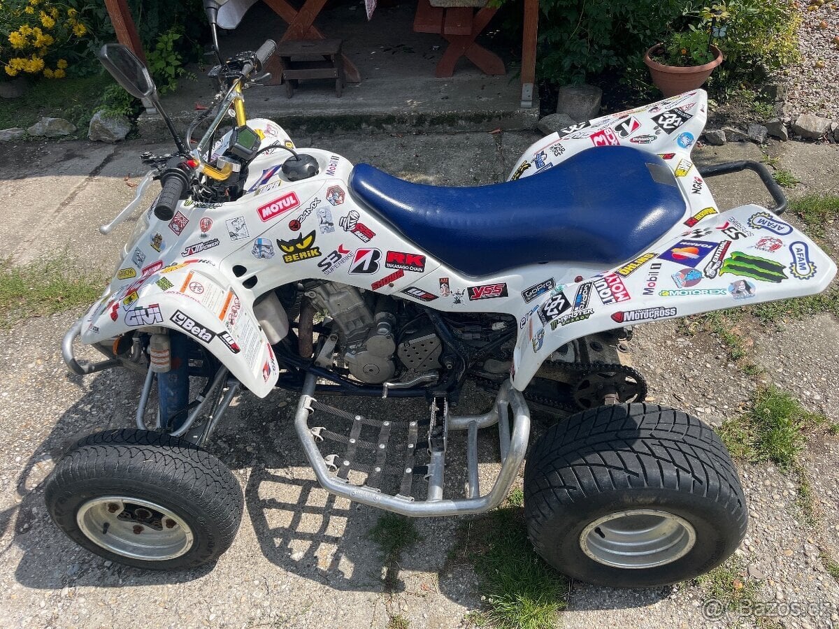 Suzuki LTZ