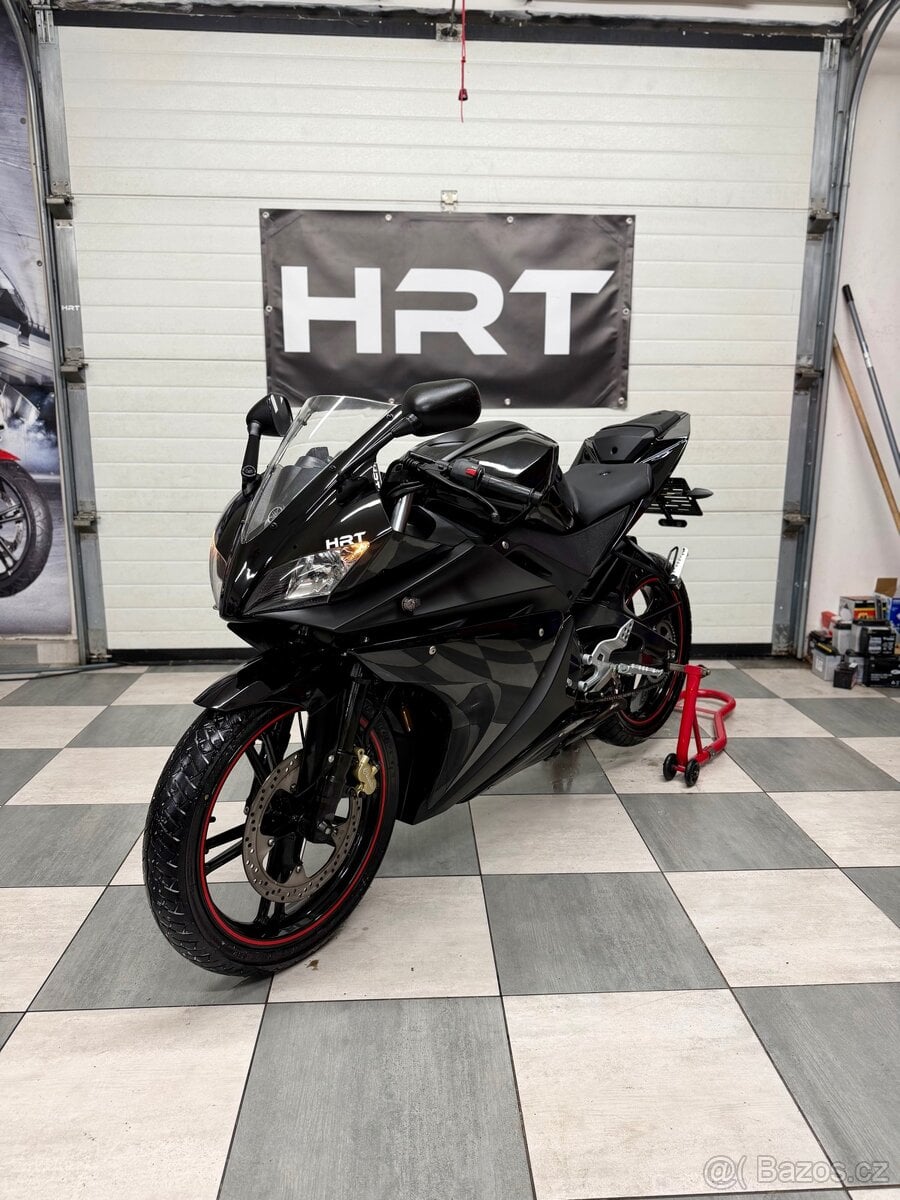 Yamaha YZF-R125 2012 25000KM TOP STAV ZÁRUKA