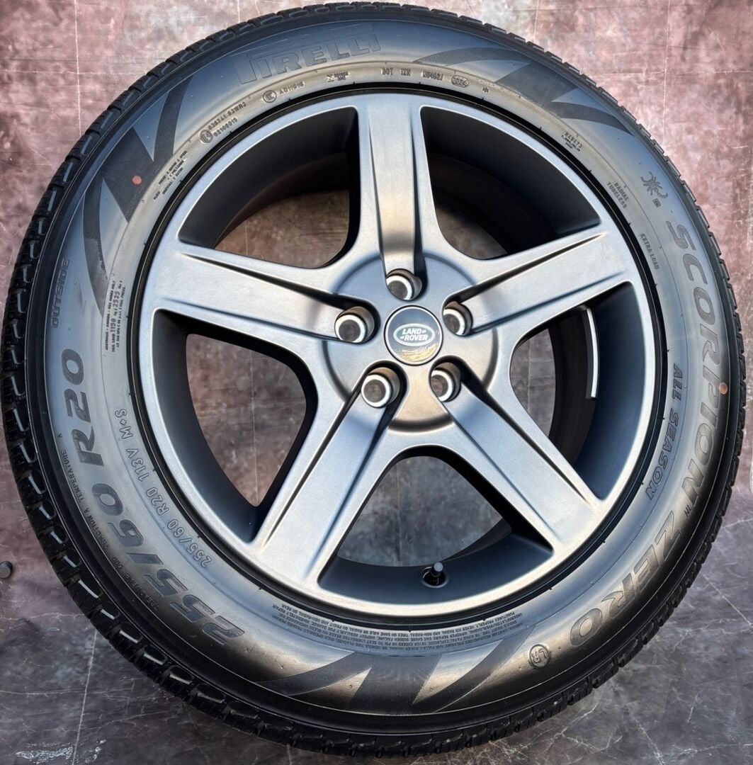 Originální alu kola Land Rover Defender 255/60R20