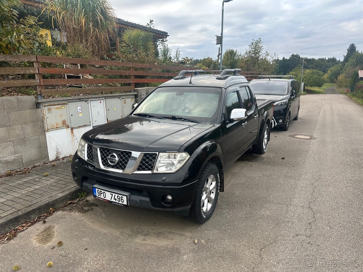 Nissan Navara 2,5 dCi Double cab