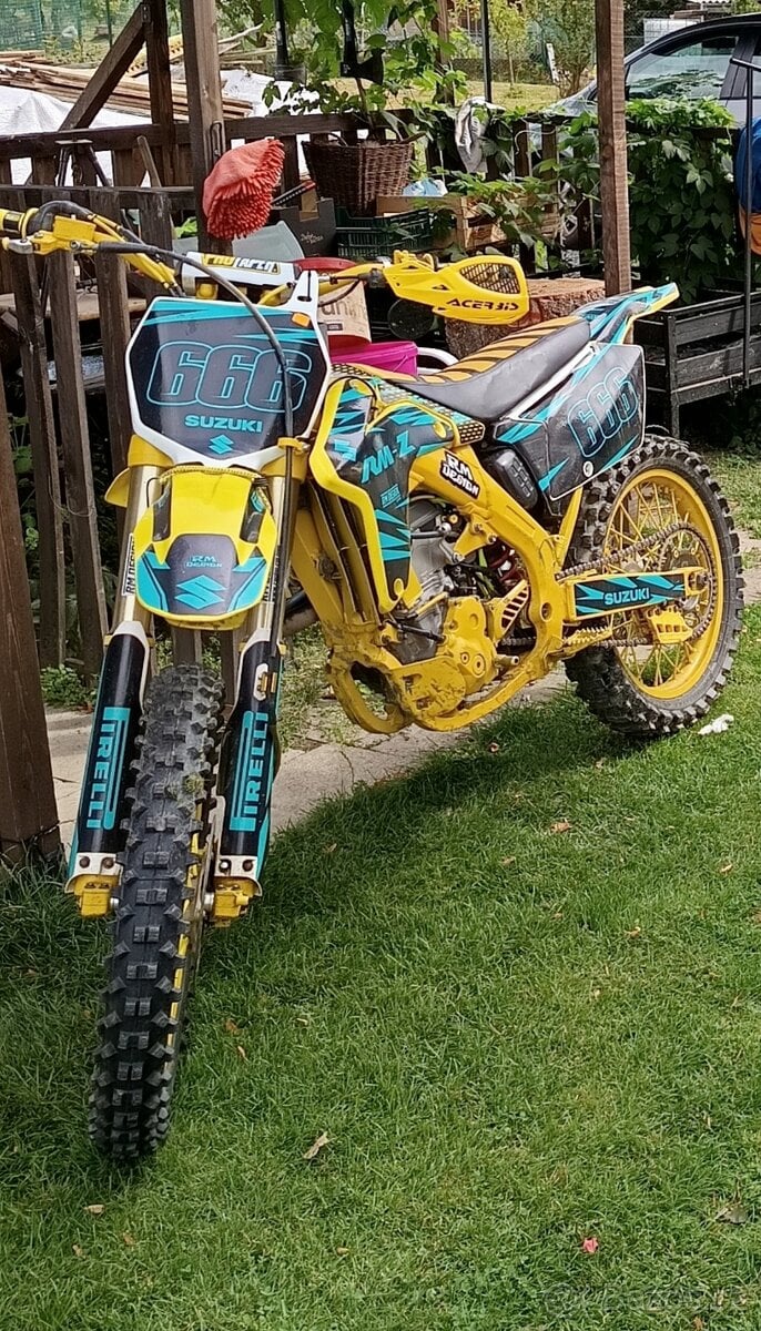Suzuki rmz 450