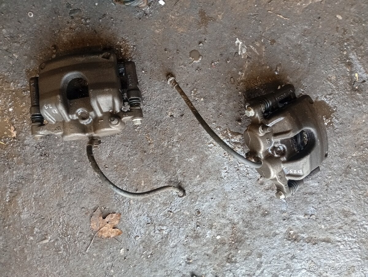 NISSAN NAVARA D23, RENAULT ALASKAN 2,3DCI BRZDIČ, BRZDOVÝ TŘ