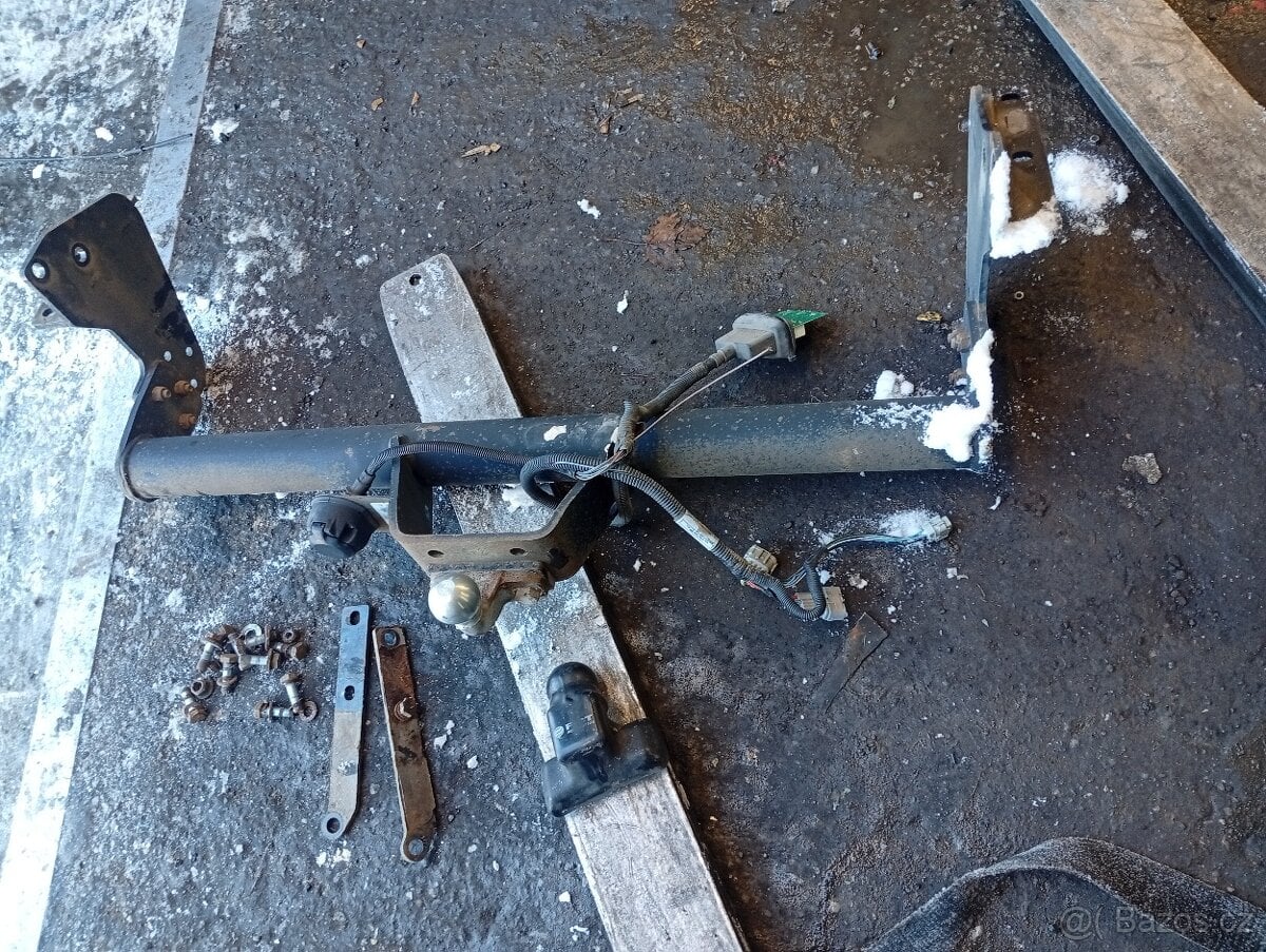 NISSAN NAVARA D23, RENAULT ALASKAN 2,3DCI TAŽNÉ ZAŘÍZENÍ S E