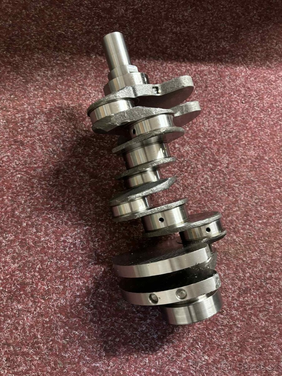 Land Rover Discovery 3 / 4 kliková hřídel NOVÁ