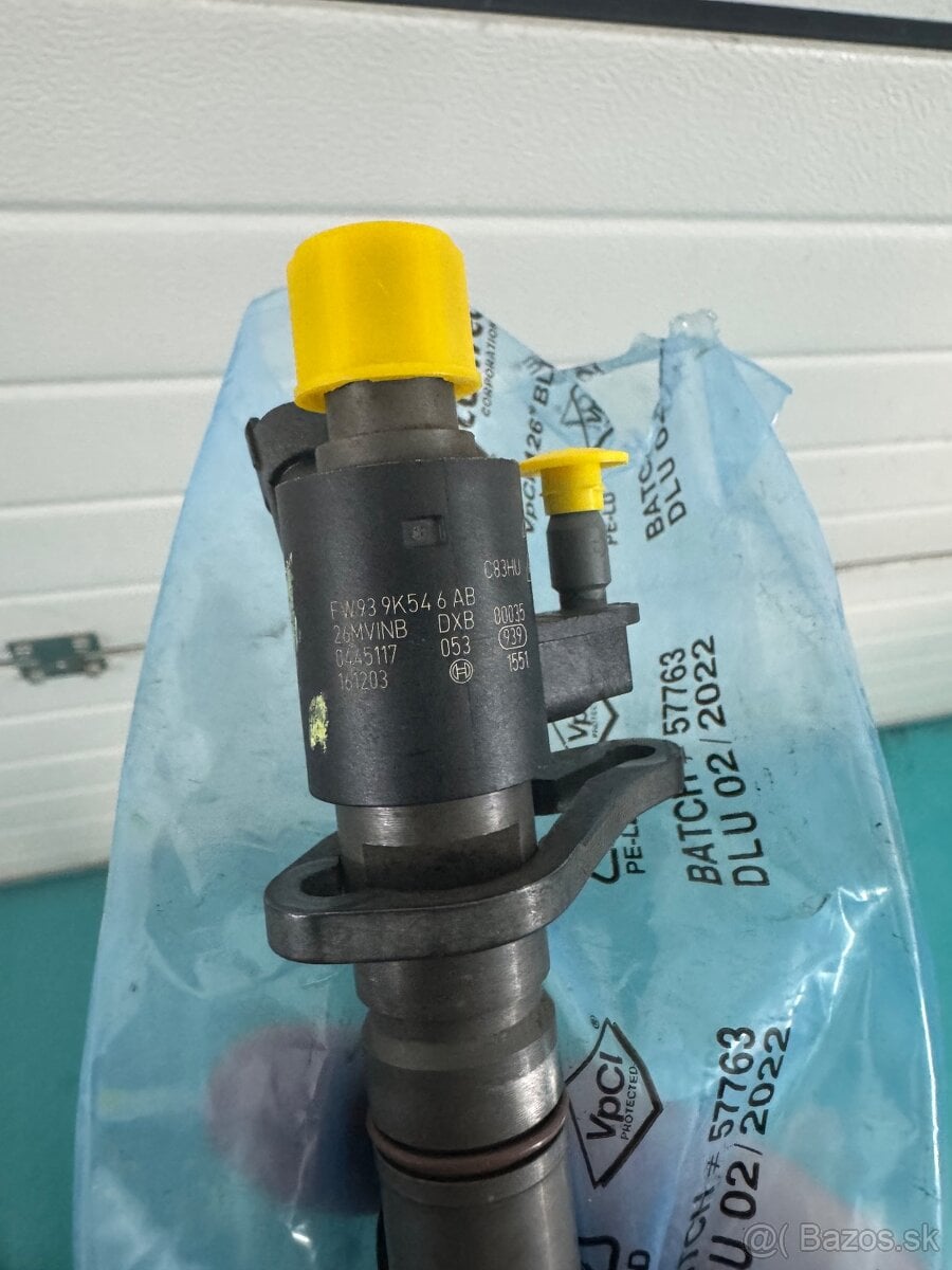 Vstrek Land Rover discovery 3,0 tdi Novy