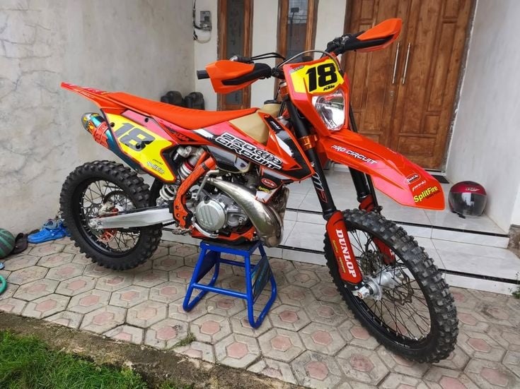 Predám KTM EXC 300 rok 2019
