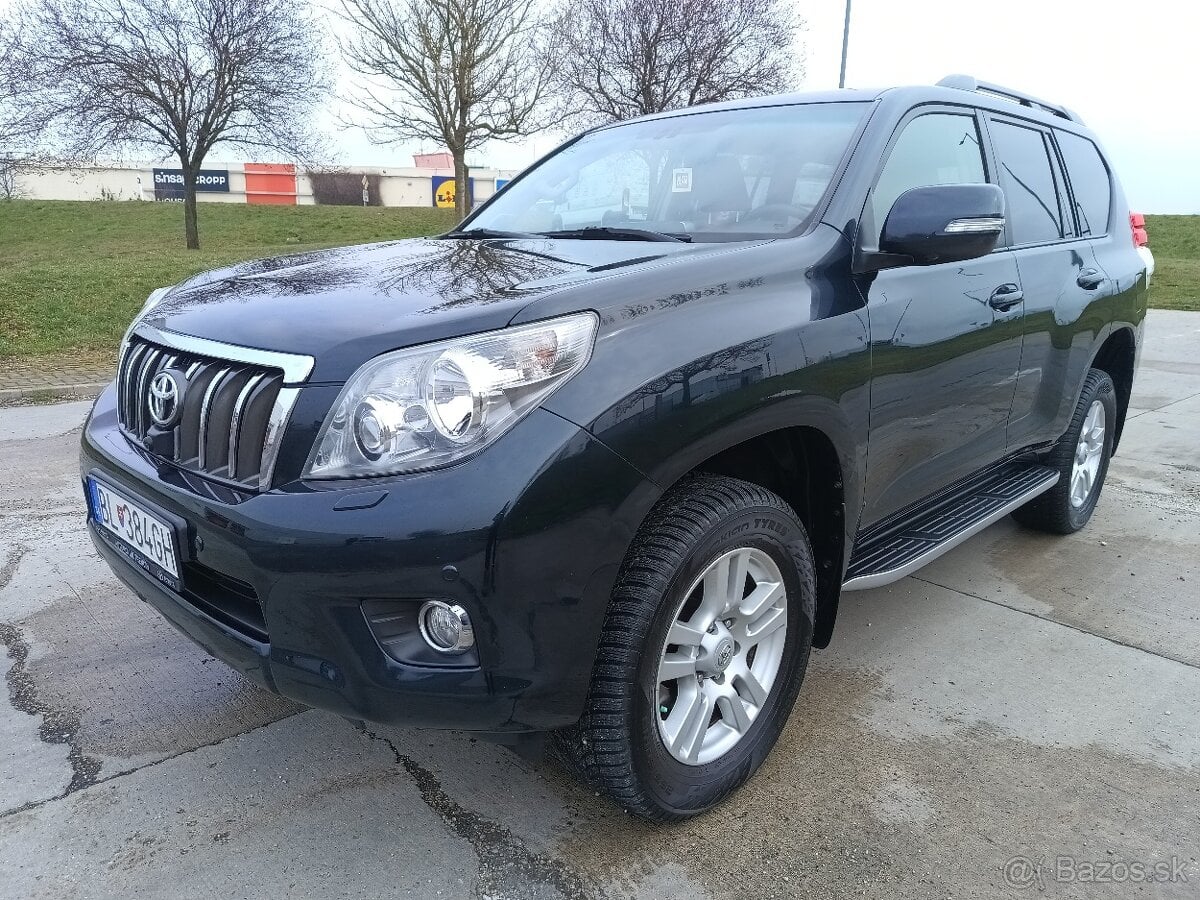 Predám Toyota Land Cruiser 3.0L D4D Automat  JBL Sound