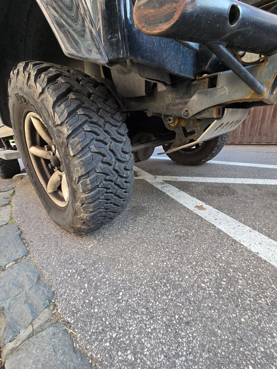 Predam Land Rover Defender 90