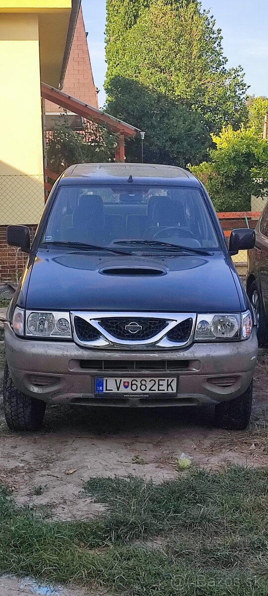 Predam Nissan Terrano 2.7TDi automat, r.v. 2001, 145tkm