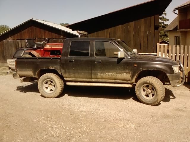 Toyota Hilux