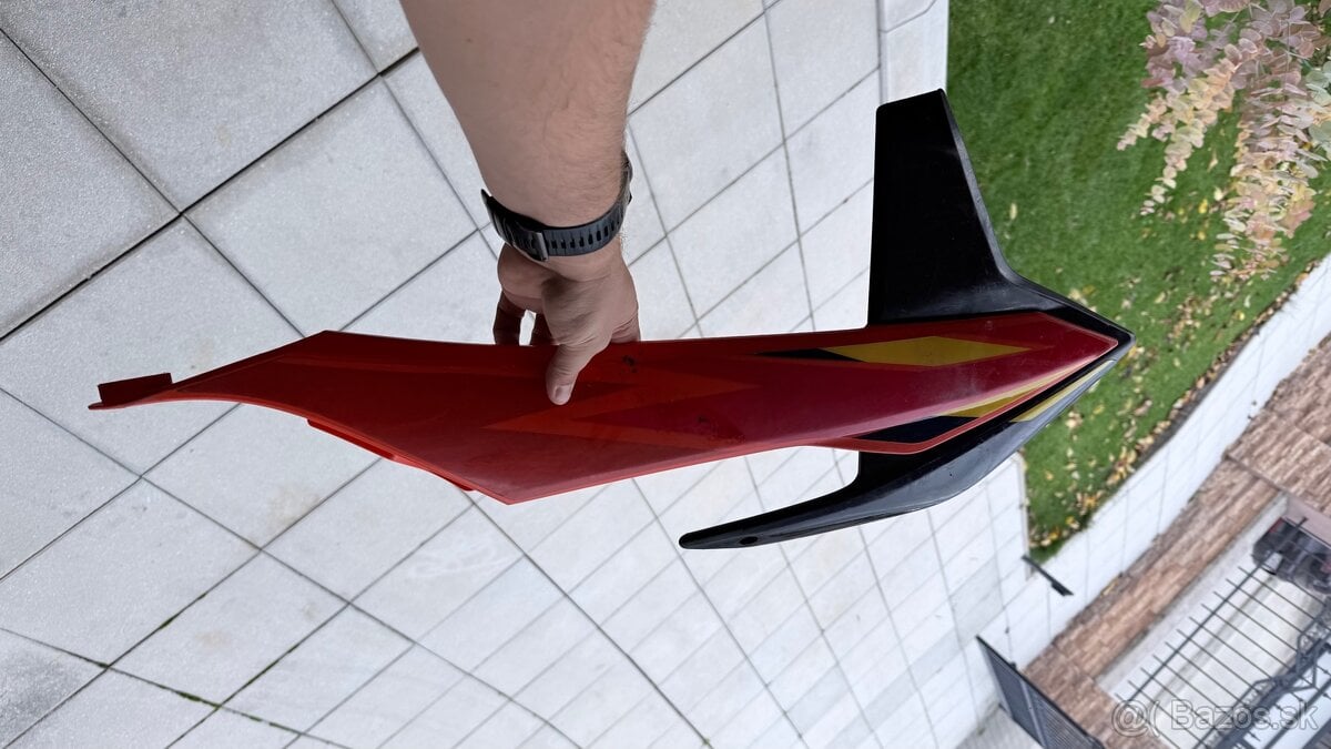 Bočný plast exc  2020-23 Ktm