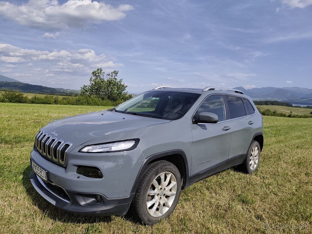 Svetlomet Jeep Cherokee KL