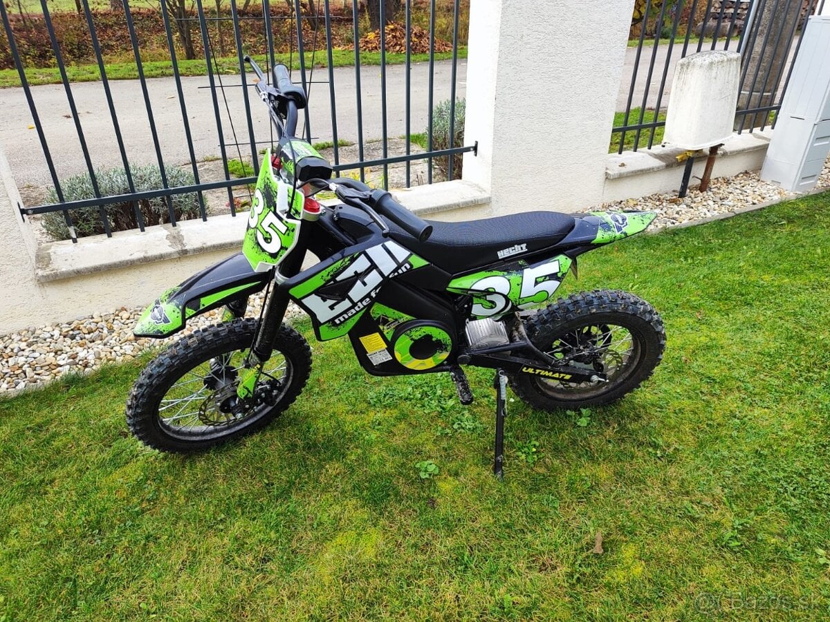 Detska moto Hecht