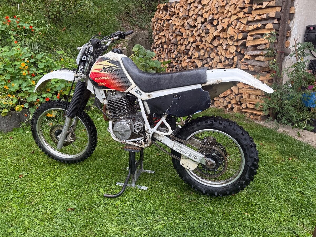 Hodna xr 600R