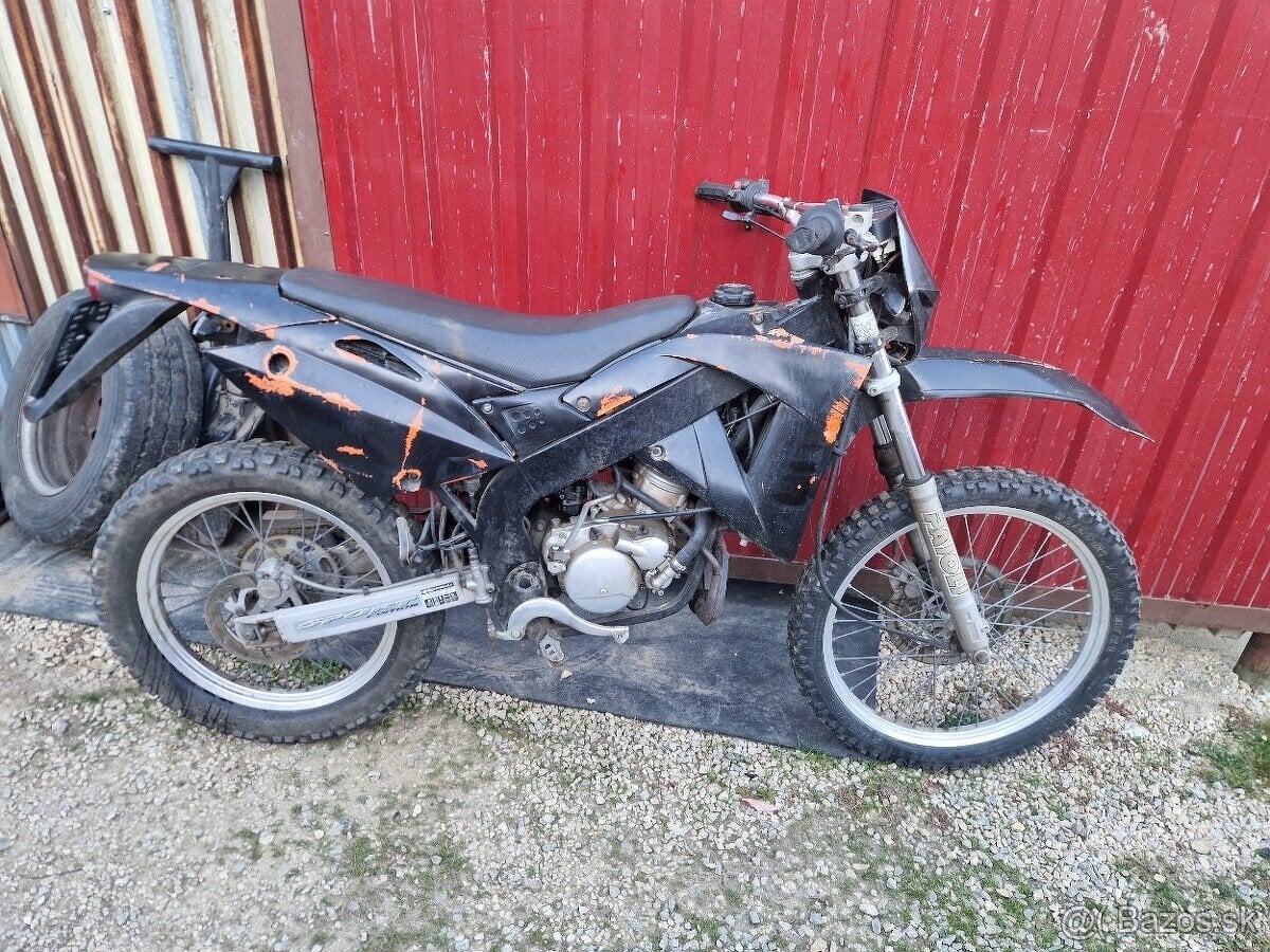 Predám enduro Rieju 50