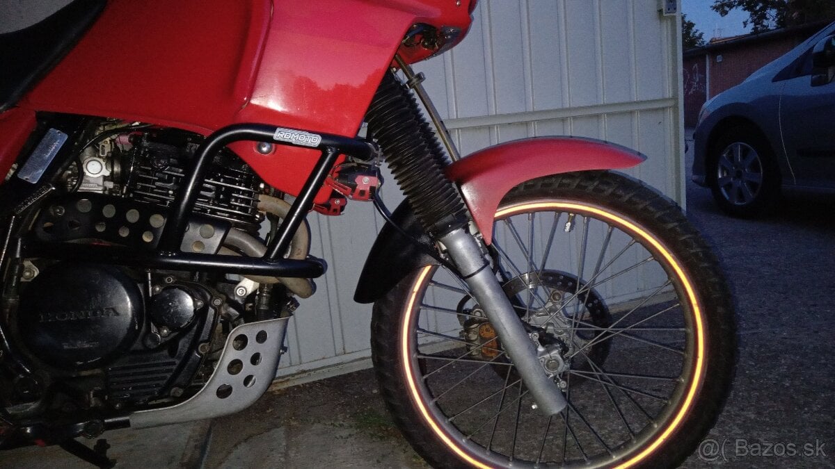 Honda nx 650