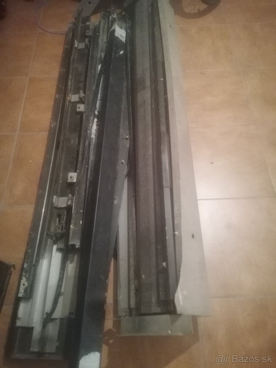 Roleta Mitsubishi L200