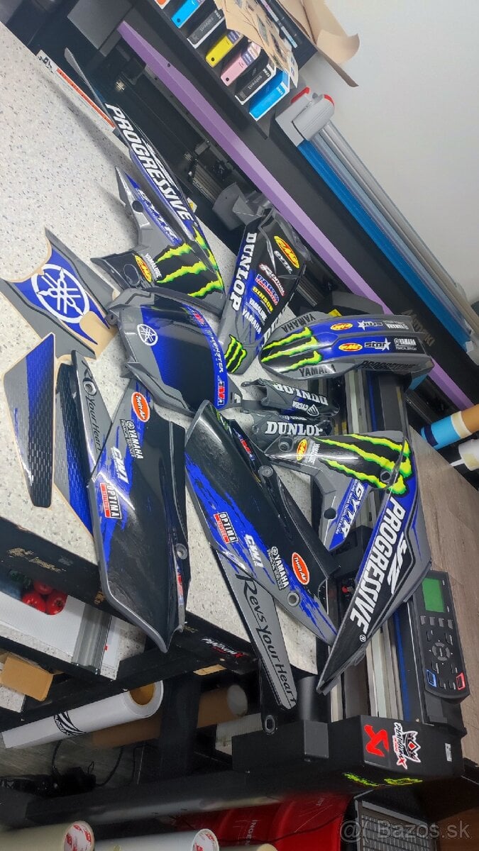 Sada plastov s polepom Yamaha YZF