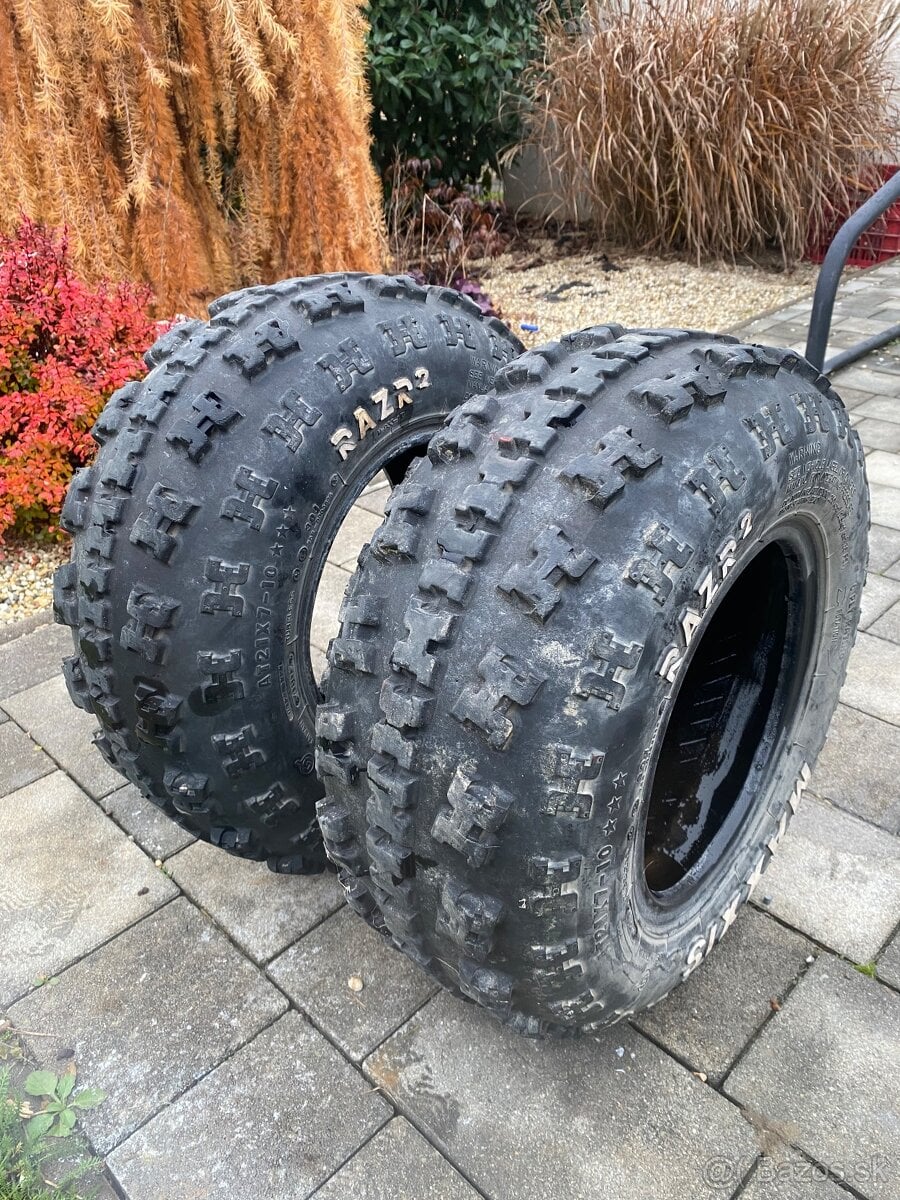 Pneumatiky na štvorkolku AT 21x7-10 a AT 20x10 r9